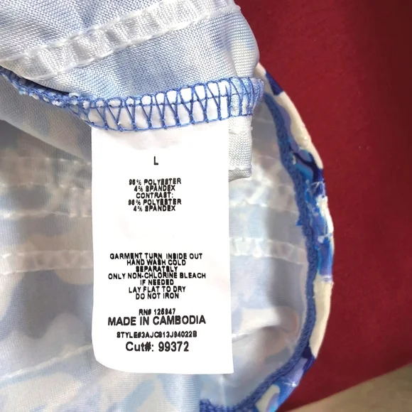 J.T.B., NWOT, Large, Women's Floral Sequined Top - Picture 8 of 8